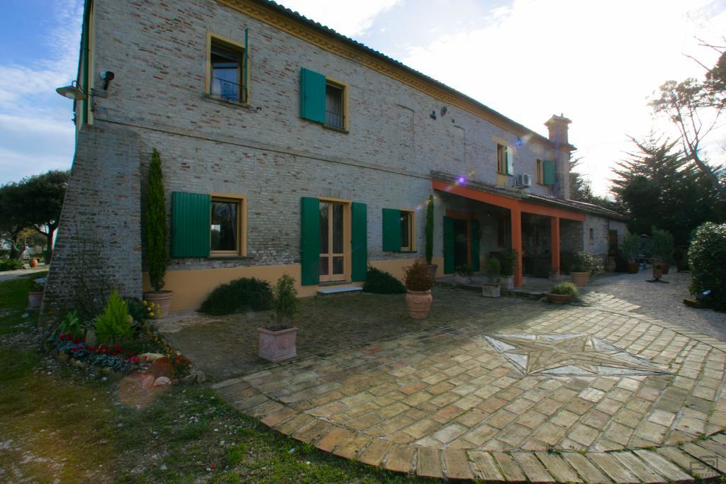 Vila Ristorante Country House Isolabelgatto Fano Pokoj fotografie