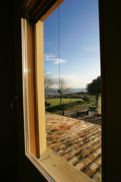 Vila Ristorante Country House Isolabelgatto Fano Pokoj fotografie