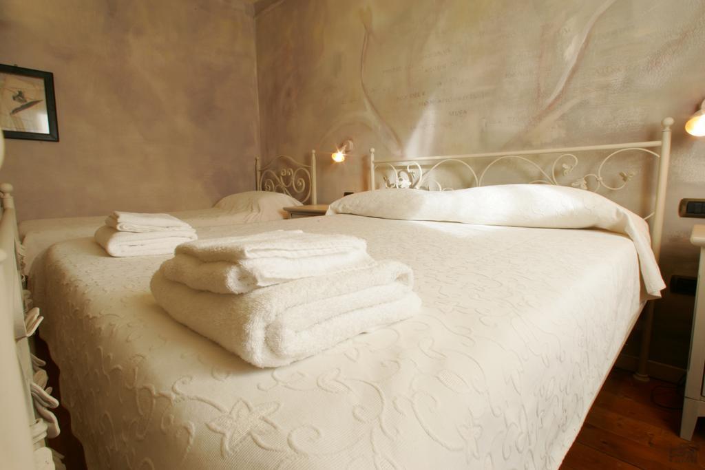 Vila Ristorante Country House Isolabelgatto Fano Pokoj fotografie
