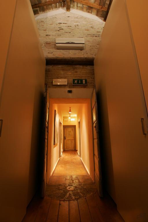 Vila Ristorante Country House Isolabelgatto Fano Pokoj fotografie